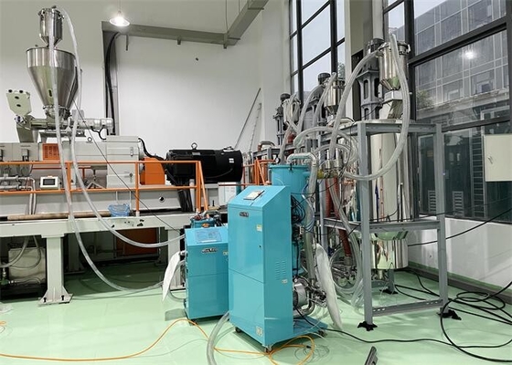 PA PLA TPU PET Crystallizer Dryer 300 KG / H ความจุสำหรับแรงบิดสูง