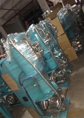 ท่อ Φ 38-63Mm เครื่องอัตโนมัติ Loader กับการอัดลมลบสําหรับพลาสติก