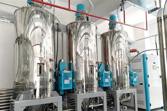 ความจุ ระบบอาหารจากพลาสติก พร้อม PLC การควบคุมระยะไกล ความจุ 500-2000 กิโลกรัม