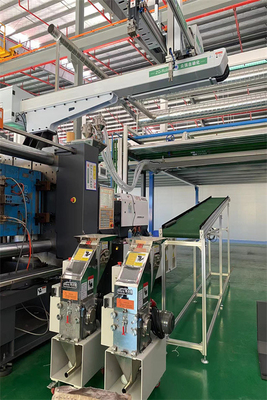 ระบบอาหารกลางที่ควบคุมโดย PLC ความจุในการส่ง 0.5-2T/H รวมการควบคุมทางไกล