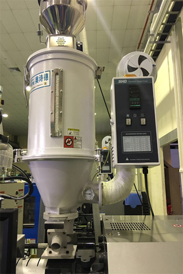 อุปกรณ์ล้างความชื้นจากพลาสติกแบบ Hygroscopic Hopper Dryer ประหยัดพลังงาน CE อนุมัติ