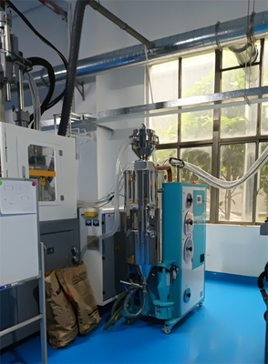 PLA Dehumidification เครื่องเป่าเป่าเป่าด้วยพลังงานประหยัดและผลการเป่าที่ดี